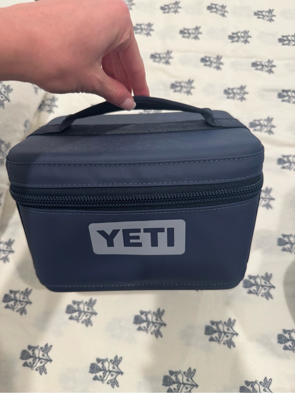 Yeti 3L Daytrip Navy Cooler